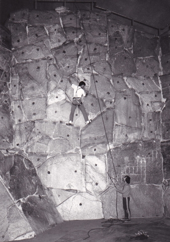 1980 Palavela Andrea Giorda e Gerard Sallette dimostrazione arrampicata